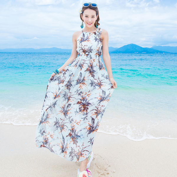 Đầm maxi - mẫu váy đi biển hot