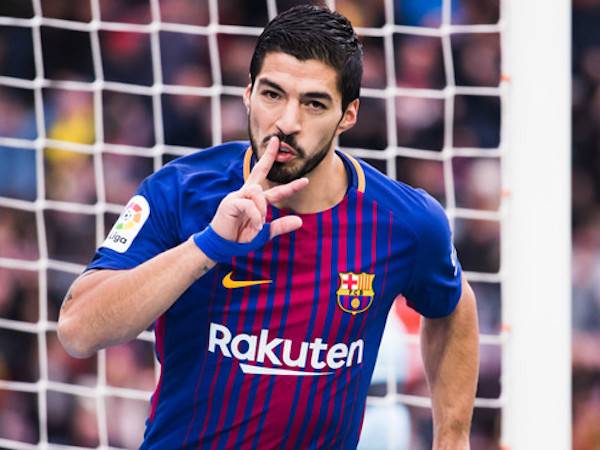 Chuyển nhượng tối 31/7: Luis Suarez muốn tiếp tục ở lại Barca