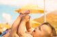 Phơi nắng bao lâu là đủ? Các yếu tố ảnh hưởng đến thời gian tắm nắng